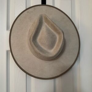 Stylish Tan Fedora Hat